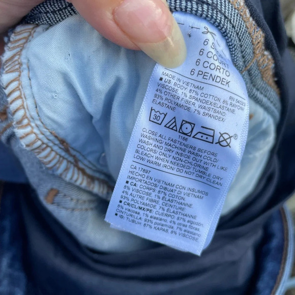 OLD NAVY MATERNITY ROCKSTAR SUPER SKINNY JEANS - Picture 4 of 4